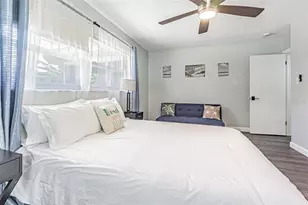 863 Bay Breeze Terrace, Largo, FL 33770 - Photo 18