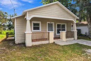 6417 28th St N, Saint Petersburg, FL 33702 - Photo 1