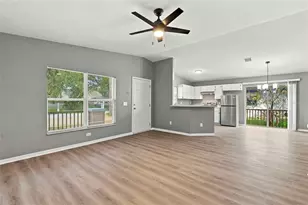 6417 28th St N, Saint Petersburg, FL 33702 - Photo 6