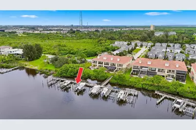 1022 Paseo Del Rio NE #1022, Saint Petersburg, FL 33702 - Photo 2