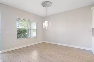 5420 Silver Sun Dr, Apollo Beach, FL 33572 - Photo 12
