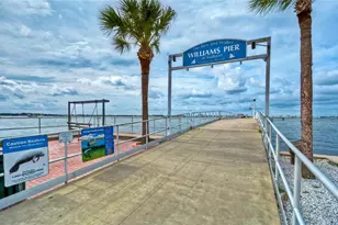 3017 49th St S, Gulfport, FL 33707 - Photo 16