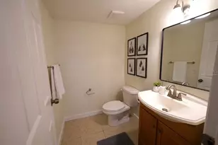 838 6th St N, Saint Petersburg, FL 33701 - Photo 12