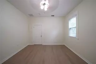 838 6th St N, Saint Petersburg, FL 33701 - Photo 14