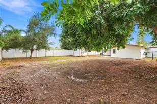 5030 Aragon Wy S, Saint Petersburg, FL 33705 - Photo 32