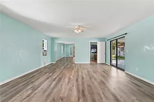 5030 Aragon Wy S, Saint Petersburg, FL 33705 - Photo 16