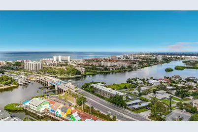 6470 Hollywood Boulevard #110, Sarasota, FL 34231 - Photo 34