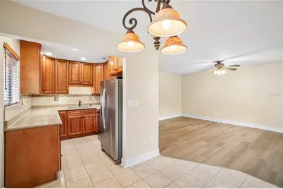 11722 Raintree Lake Lane #D, Temple Terrace, FL 33617 - Photo 6