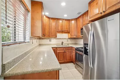 11722 Raintree Lake Lane #D, Temple Terrace, FL 33617 - Photo 8