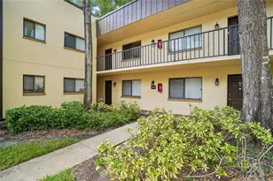11722 Raintree Lake Ln, Temple Terrace, FL 33617 - Photo 32