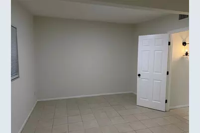 8709 N Mandarine Place #A, Tampa, FL 33617 - Photo 18