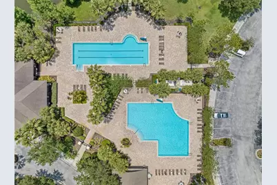 4820 Portmarnock Way, Wesley Chapel, FL 33543 - Photo 40