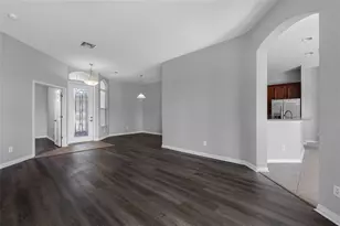 4820 Portmarnock Way, Wesley Chapel, FL 33543 - Photo 2