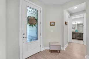 5708 Esker Falls Ln, Lithia, FL 33547 - Photo 8