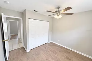 432 Regal Park Dr, Valrico, FL 33594 - Photo 12