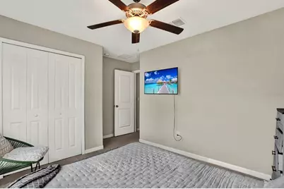 16610 Delia Street, Wimauma, FL 33598 - Photo 14