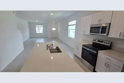 2248 Lesser Goldfinch Drive, Wimauma, FL 33598 - Photo 4