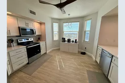 960 Starkey Road #10501, Largo, FL 33771 - Photo 1