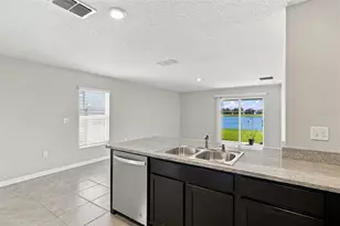 1172 7th Ave NW, Ruskin, FL 33570 - Photo 10