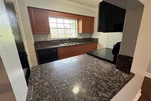 5306 W Kennedy Blvd, Tampa, FL 33609 - Photo 2
