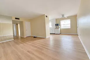 1130 Rue Des Chateaux, South Pasadena, FL 33707 - Photo 4