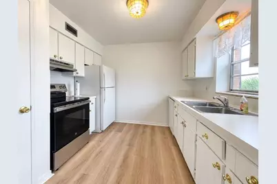 1130 Rue Des Chateaux #2A, South Pasadena, FL 33707 - Photo 8