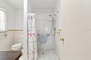 11161 105th Ave, Seminole, FL 33778 - Photo 32