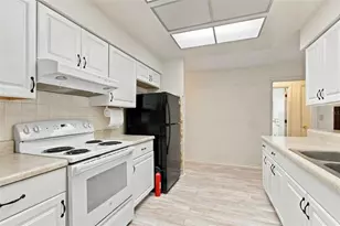 11161 105th Ave, Seminole, FL 33778 - Photo 16