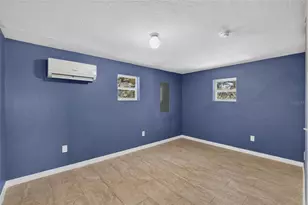 1754 27th St S, Saint Petersburg, FL 33712 - Photo 14
