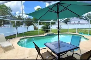 17740 Esprit Dr, Tampa, FL 33647 - Photo 2
