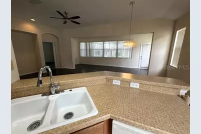 1149 Emerald Dunes Drive, Sun City Center, FL 33573 - Photo 20
