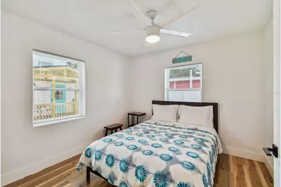 7508 N Tampania Avenue, Tampa, FL 33614 - Photo 16