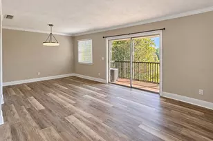 13725 Juniper Blossom Dr, Tampa, FL 33618 - Photo 6