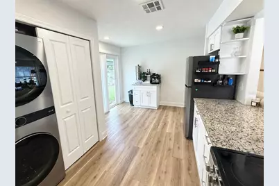 2705 Wilder Park Drive, Plant City, FL 33566 - Photo 6