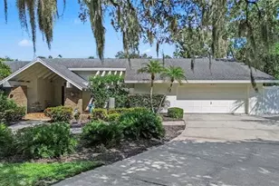 921 College Hill Dr, Clearwater, FL 33765 - Photo 8
