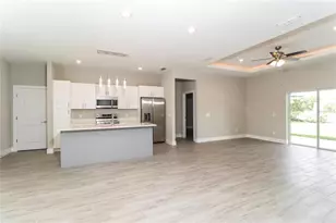 137 Zinnia Ln W, Poinciana, FL 34759 - Photo 6