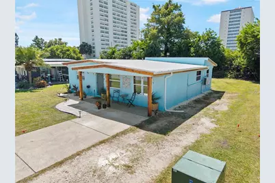 815 67th Street S, Saint Petersburg, FL 33707 - Photo 6