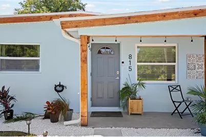 815 67th Street S, Saint Petersburg, FL 33707 - Photo 2