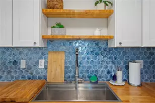 815 67th St S, Saint Petersburg, FL 33707 - Photo 20