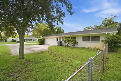 1514 Oakadia Drive W, Clearwater, FL 33764 - Photo 32