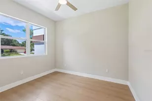 806 Lamont Pl, Temple Terrace, FL 33617 - Photo 18