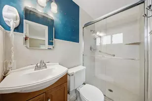 3206 River Cove Dr, Tampa, FL 33614 - Photo 18