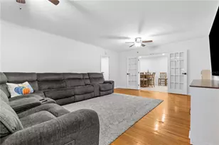 1324 Whitacre Dr, Clearwater, FL 33764 - Photo 8