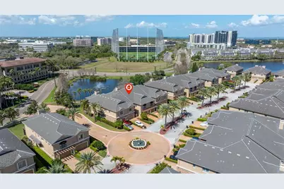 618 Saxony Boulevard, Saint Petersburg, FL 33716 - Photo 2