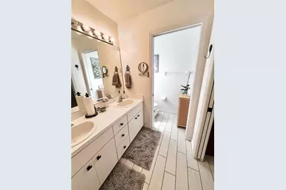 32215 Fish Hook Loop, Wesley Chapel, FL 33545 - Photo 8