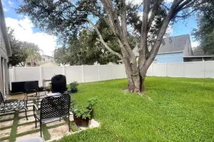 32215 Fish Hook Loop, Wesley Chapel, FL 33545 - Photo 14