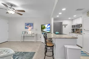 8470 W Gulf Blvd, Treasure Island, FL 33706 - Photo 14