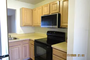 1508 Highland Ridge Cir, Brandon, FL 33510 - Photo 8