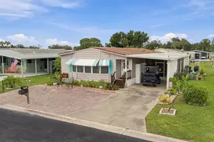 133 S St Thomas Cir, Apollo Beach, FL 33572 - Photo 2