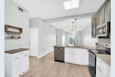 316 8th Street S #703, Saint Petersburg, FL 33701 - Photo 8